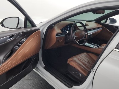 GENESIS G80 (RG3) - 10
