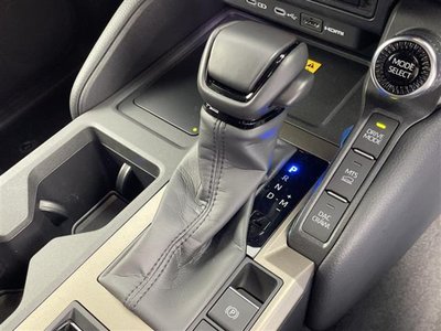 2025 Toyota LAND CRUISER 250 photo 9