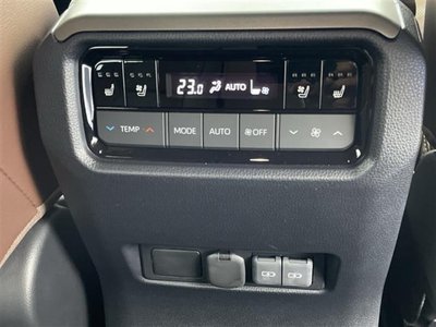 2025 Toyota LAND CRUISER 250 — миниатюра 12