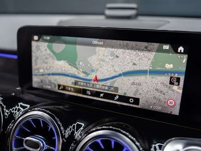 2020 Mercedes-BENZ GLB — миниатюра 33
