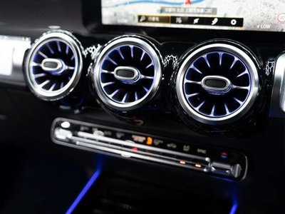 2020 Mercedes-BENZ GLB 照片 7