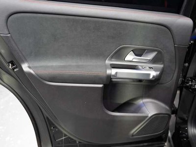 2020 Mercedes-BENZ GLB — миниатюра 43
