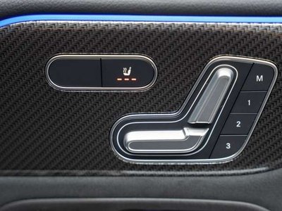 2020 Mercedes-BENZ GLB — миниатюра 13