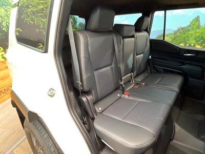 TOYOTA LAND CRUISER 250 - 9
