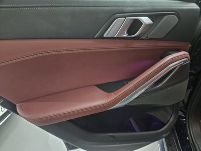 2021 BMW X6 photo 4