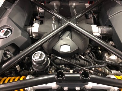 صورة مصغرة 12 لـ 2016 Lamborghini AVENTADOR