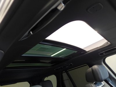 2025 LAND Rover RANGE ROVER — миниатюра 16