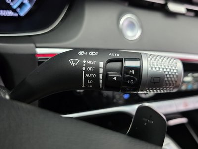 2021 Genesis GV70 — миниатюра 34