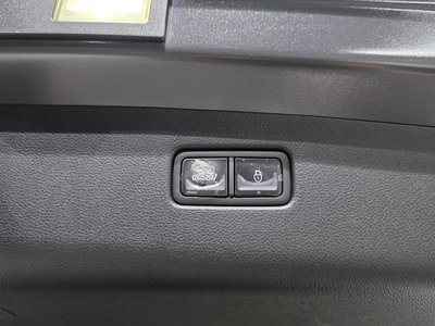 2021 Genesis GV70 — миниатюра 36