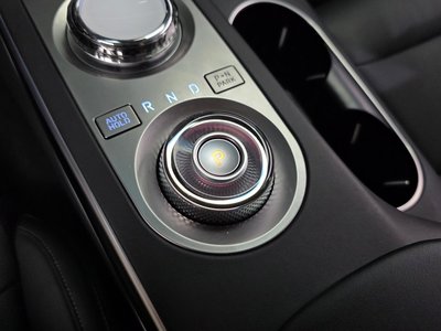 2021 Genesis GV70 — миниатюра 12