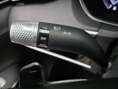 2021 Genesis GV70 — миниатюра 33