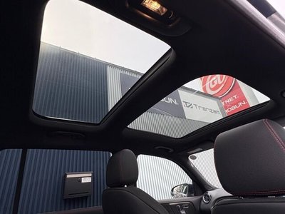 MERCEDES-BENZ GLB - 6