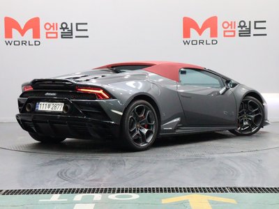 LAMBORGHINI HURACAN - 3