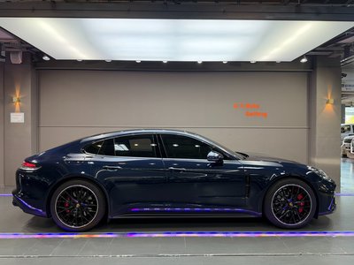 PORSCHE PANAMERA - 7