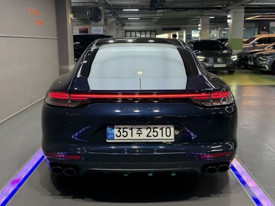 PORSCHE PANAMERA - 6