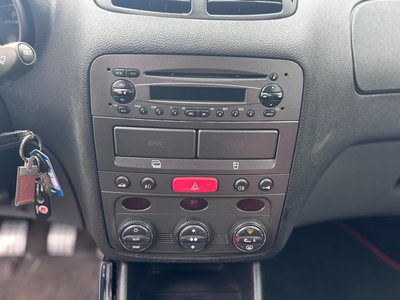 2003 ALFA Romeo ALPHA 147 缩略图 36