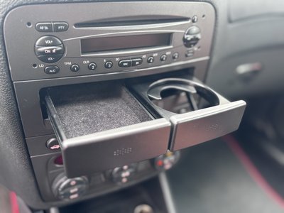 2003 ALFA Romeo ALPHA 147 缩略图 38