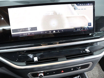 2025 BMW X5 photo 8