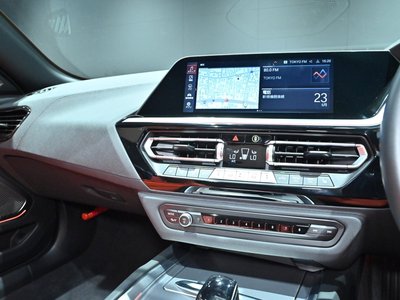 صورة مصغرة 41 لـ 2021 BMW Z4