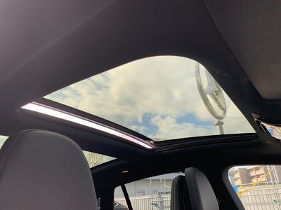 MERCEDES-BENZ EQE - 2