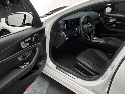 MERCEDES-BENZ E-CLASS - 10