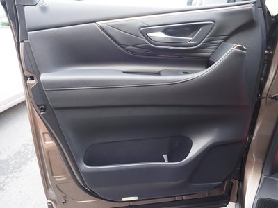 2025 Toyota ALPHARD — миниатюра 78
