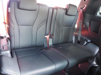 2025 Toyota ALPHARD — миниатюра 11