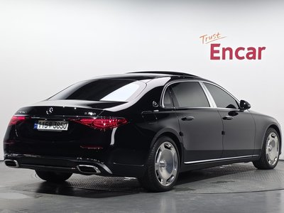 2023 Mercedes-BENZ S-CLASS photo 3