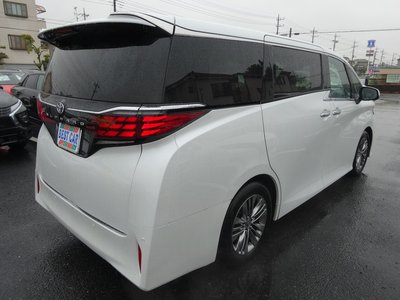 TOYOTA ALPHARD - 8