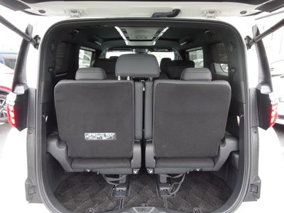 TOYOTA ALPHARD - 9