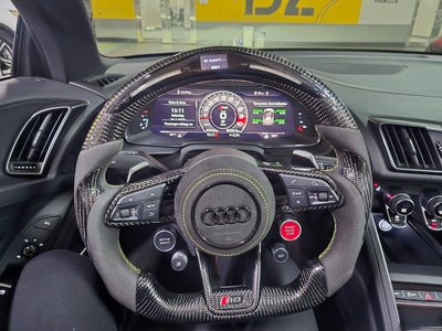 AUDI R8 - 10