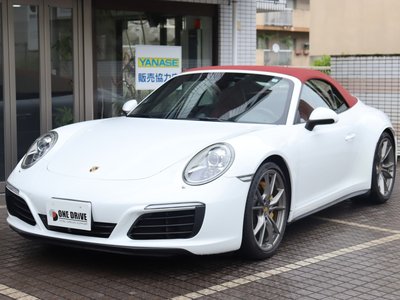 PORSCHE 911 - 4