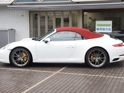 PORSCHE 911 - 10