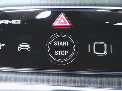 2025 Mercedes-BENZ EQE AMG 缩略图 15