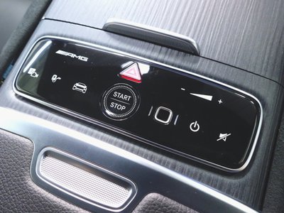 2025 Mercedes-BENZ EQE AMG 缩略图 18