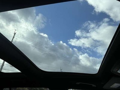 MERCEDES-BENZ GLB - 4