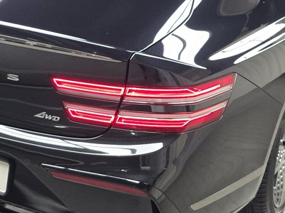 GENESIS G80 (RG3) - 10