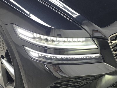 GENESIS G80 (RG3) - 9