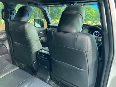 2025 Toyota LAND CRUISER 250 — миниатюра 37