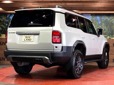 2025 Toyota LAND CRUISER 250 — миниатюра 18