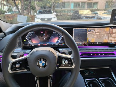 2023 BMW 7 SERIES — фото 8