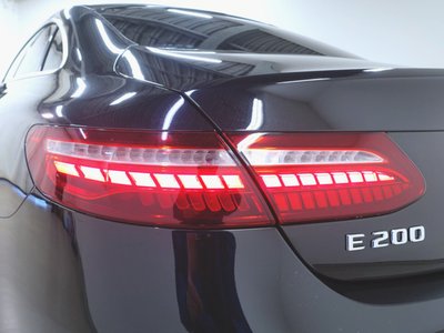 MERCEDES-BENZ E-CLASS COUPE - 5