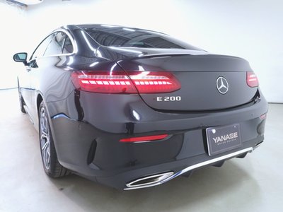 MERCEDES-BENZ E-CLASS COUPE - 6