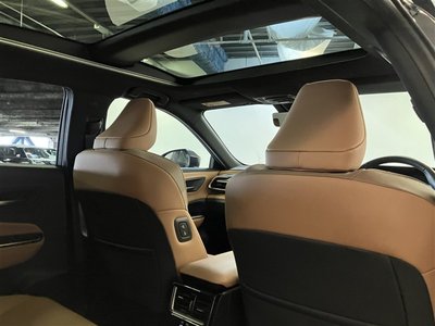 2024 Toyota CROWN SPORT photo 10