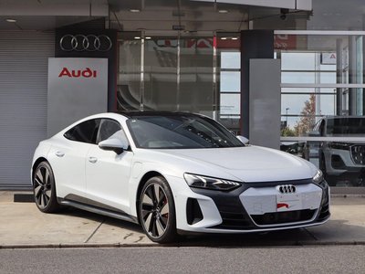 AUDI E-TRON GT - 1