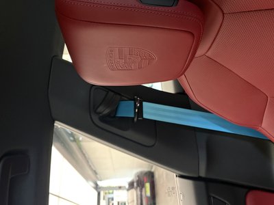 PORSCHE MACAN - 5