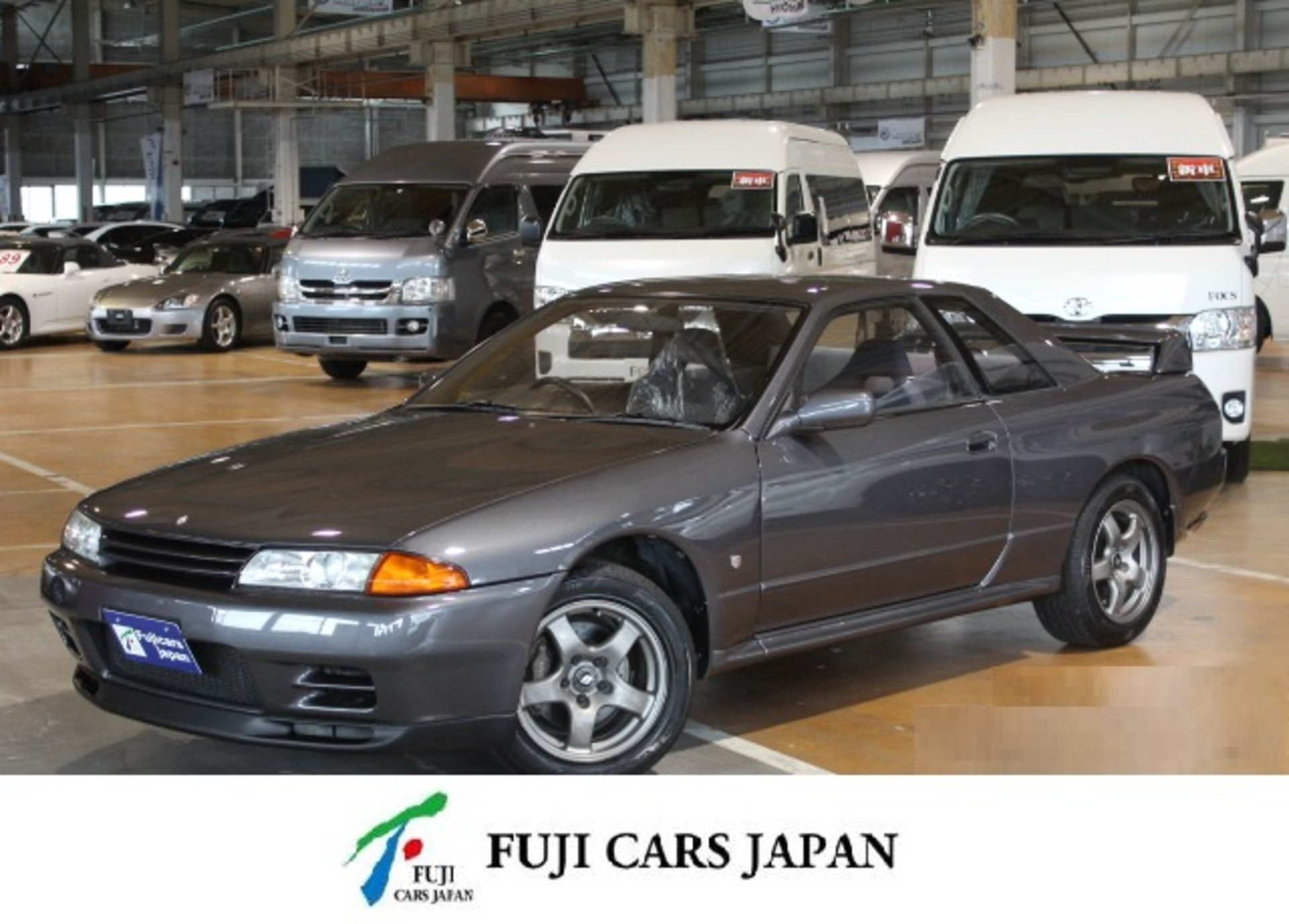 NISSAN SKYLINE GT-R - View 1