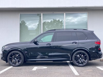 2024 BMW X7 照片 2