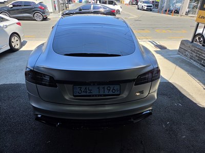 2026 Tesla MODEL S — фото 8