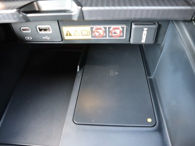 صورة مصغرة 40 لـ 2025 Lexus RX
